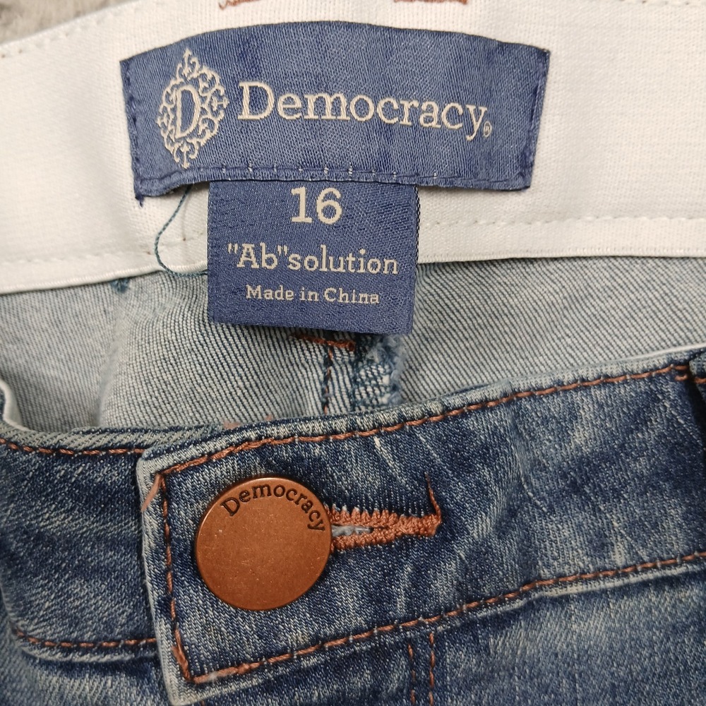 Democracy Light Blue Cropped Flare Jeans - Picture 3 of 6